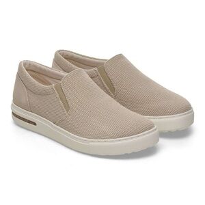NWOT Birkenstock Oswego Suede Leather Slip On Sneakers Shoes 37 EU Sandcastle